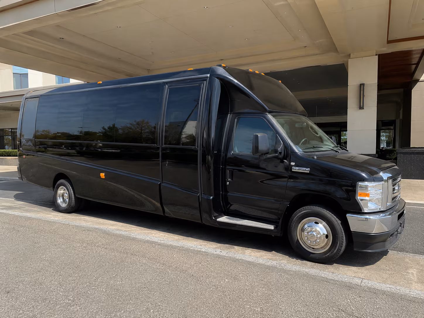 corporate party bus rental